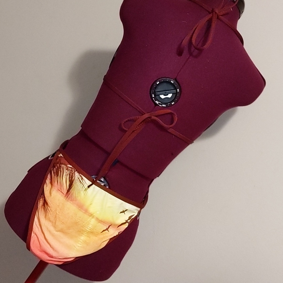 Tropical sunset string bikini - Picture 2 of 3